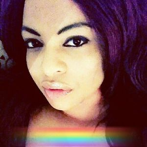 Meet your Posher, Dameeka